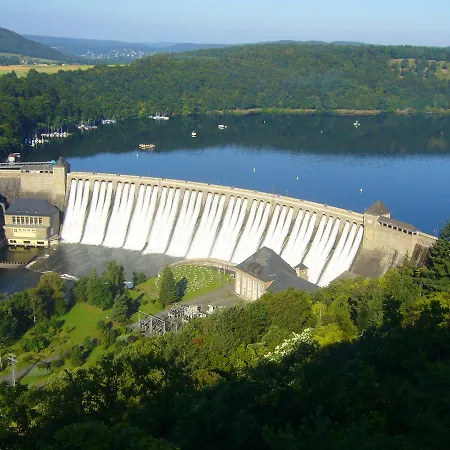 אורחן Schuessler 4*